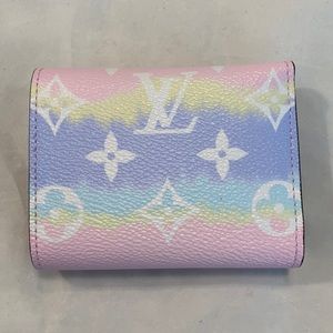 LOUIS VUITTON Monogram Escale Zoe Wallet Pastel 1232196